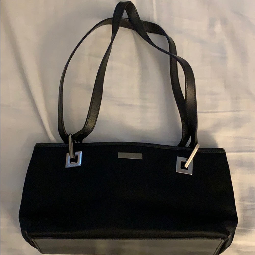 Gucci shoulder bag